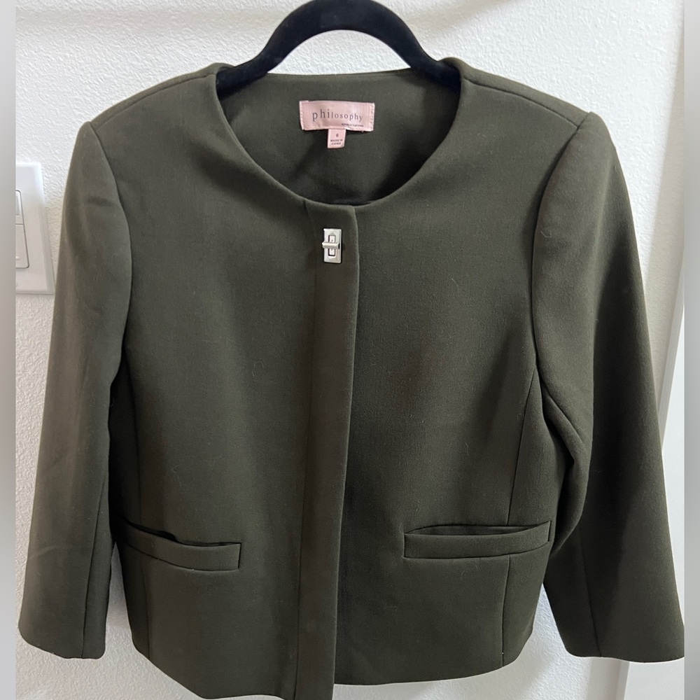 Posh Prep Army Green Women's Jacket with Single Clip size 6